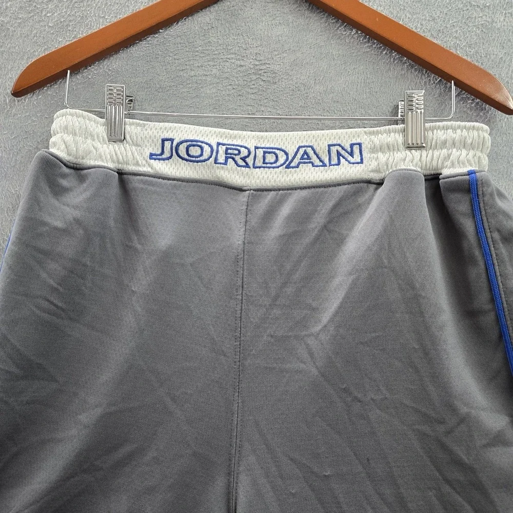 VINTAGE Air‎ Jordan Men Activewear Shorts L Gray Embroidered Jumpman Logo 10